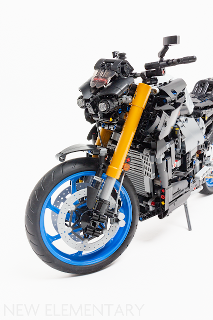 Just finished putting the Lego MT-10 together : r/motorcycles