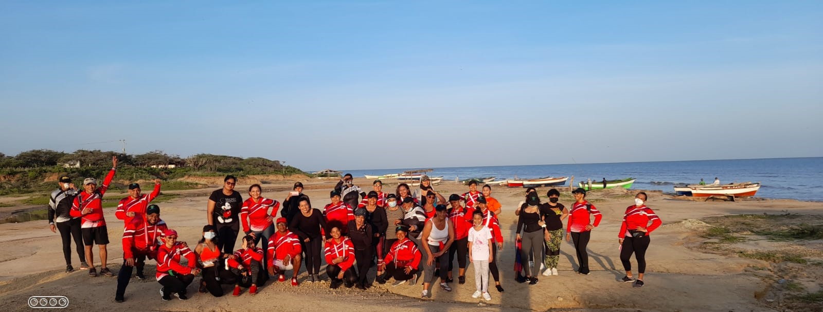https://www.notasrosas.com/Atracan a cinco integrantes del Grupo 'Caminantes', cuando entrenaban en las playas de Riohacha