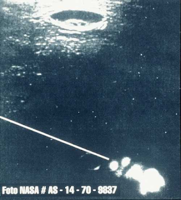 %name Ex comandante del US Army publicó imágenes de la NASA de un OVNI de 2000 millas de largo cerca de Saturno