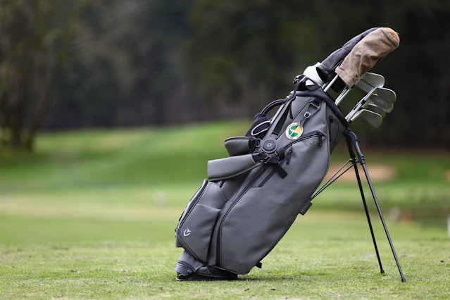 What's in a Club Pro's Golf Bag