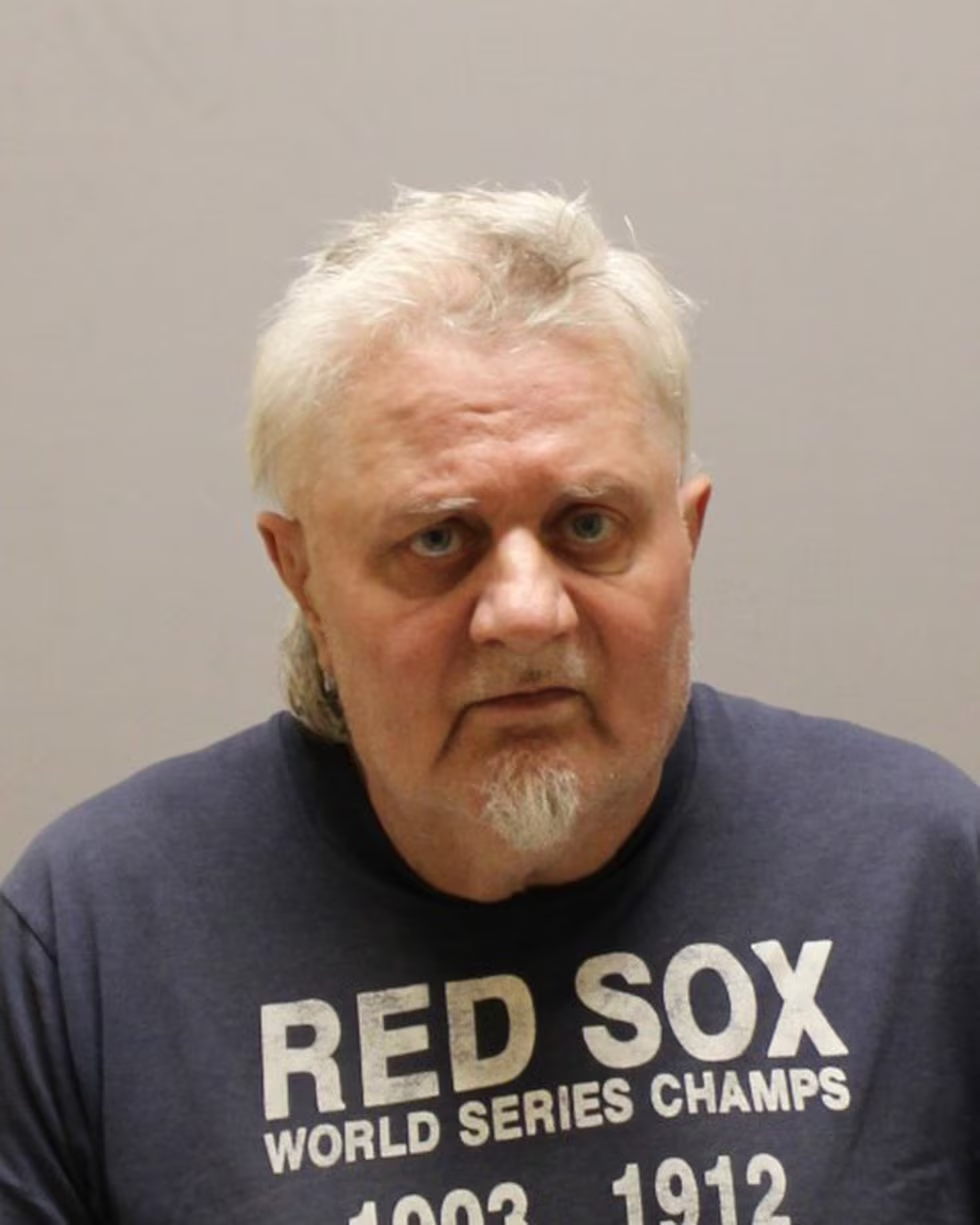 Man inferred he had gun, threatened to shoot security at mall