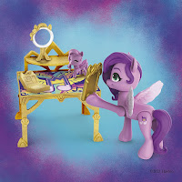 My Little Pony Pipp Petals Royal Room Reveal Set