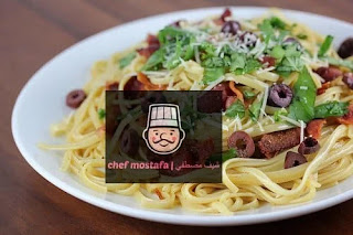 Carbonara pasta with pastrami