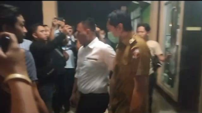 Video OTT Disdukcapil Lampung Utara, Ada yang Dibawa ke Kantor Polisi