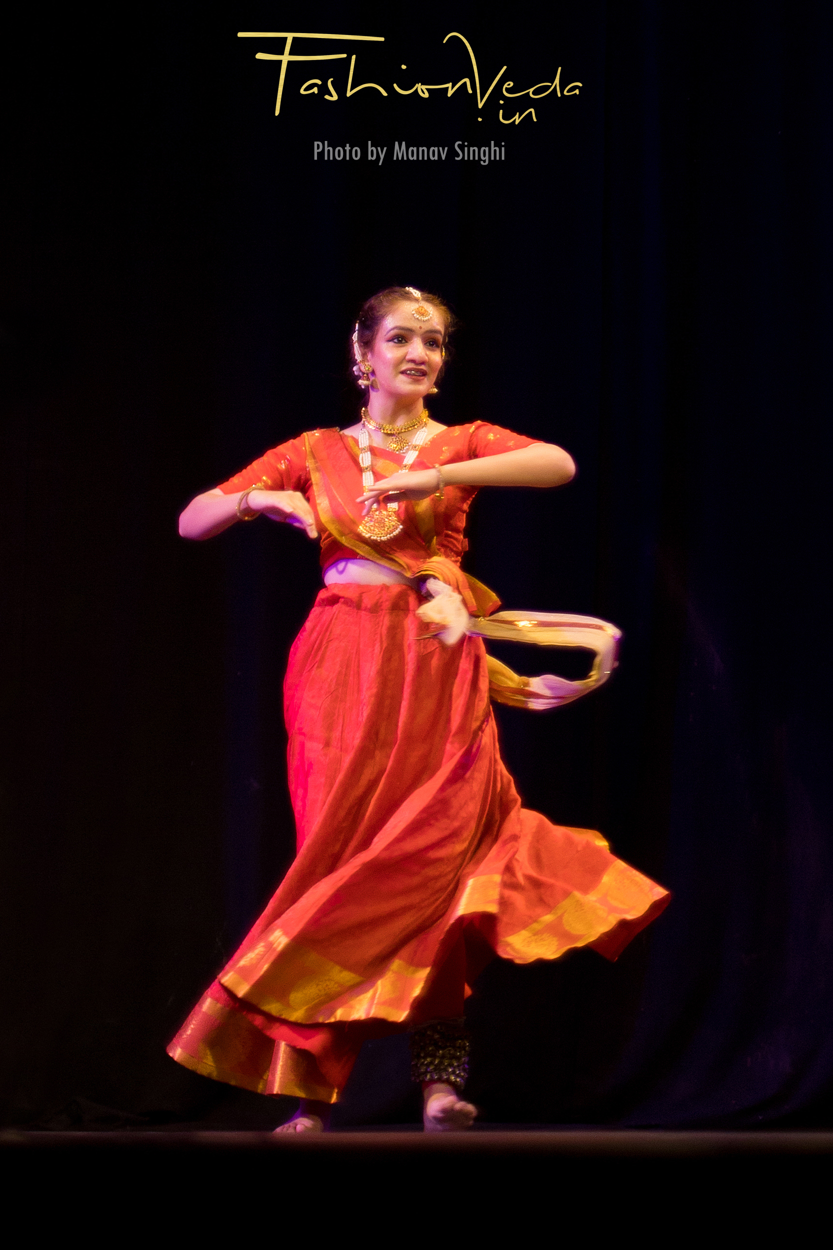 Kathak performance presented by the students of Ms. Manjiri Kiran Mahajani at Jawahar Kala Kendra, Jaipur.