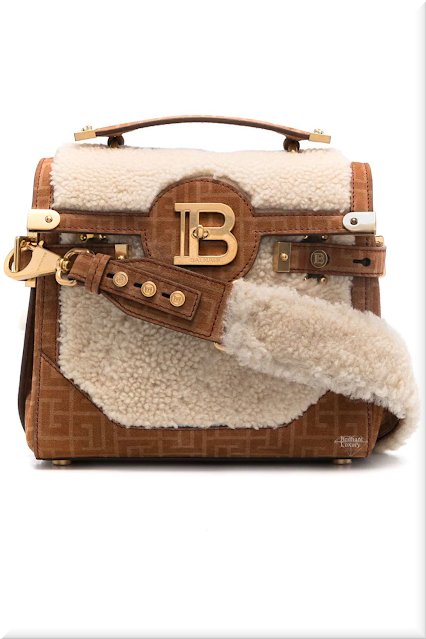 ♦Balmain BBuzz 23 brown shearling panel suede tote bag #balmain #bags #brown #brilliantluxury