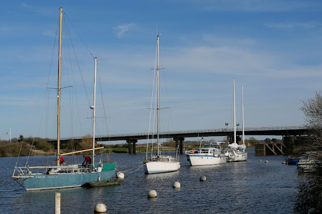 Pont de Cran, pont tournant entre Rieux et Saint Dolay