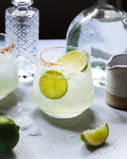 Como preparar tequila con agua mineral