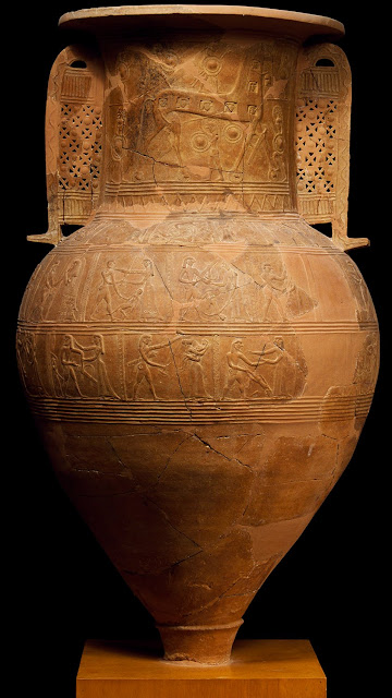 Ο πίθος της Μυκόνου αρ. ευρ. Β 2240. Γενική άποψη. © ΕΦΑΚΥΚ