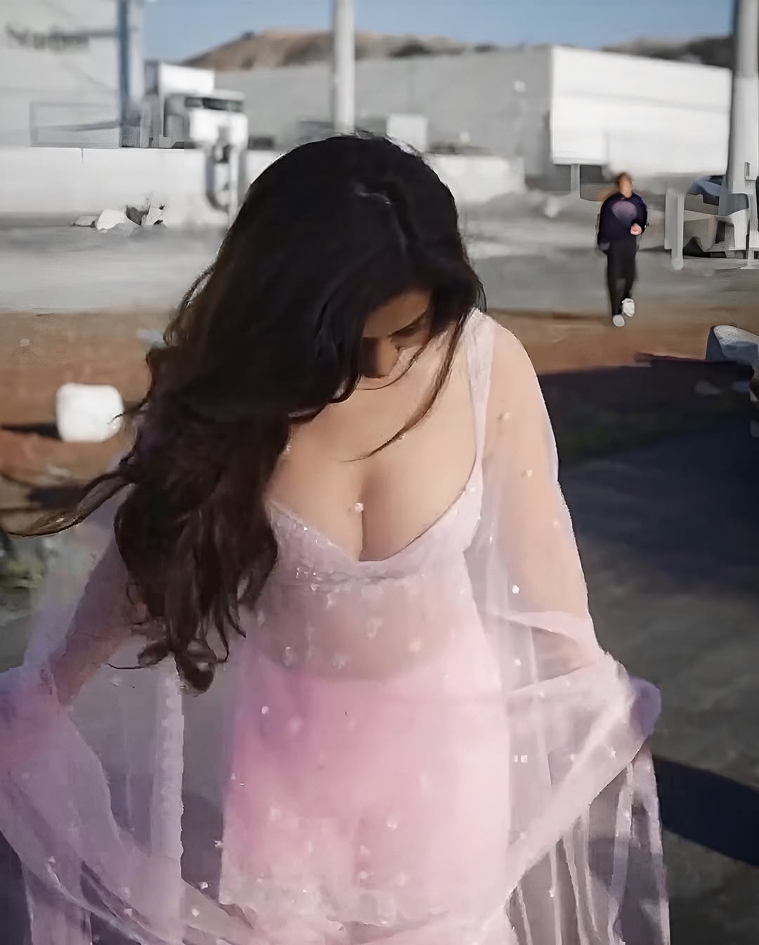 Disha Patani’s Massive Cleavage Stuns in a Daringly Transparent Pink Salwar Suit!
