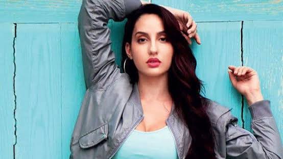 Nora Fatehi sets the internet on fire with her belly dance, the video goes VIRAL