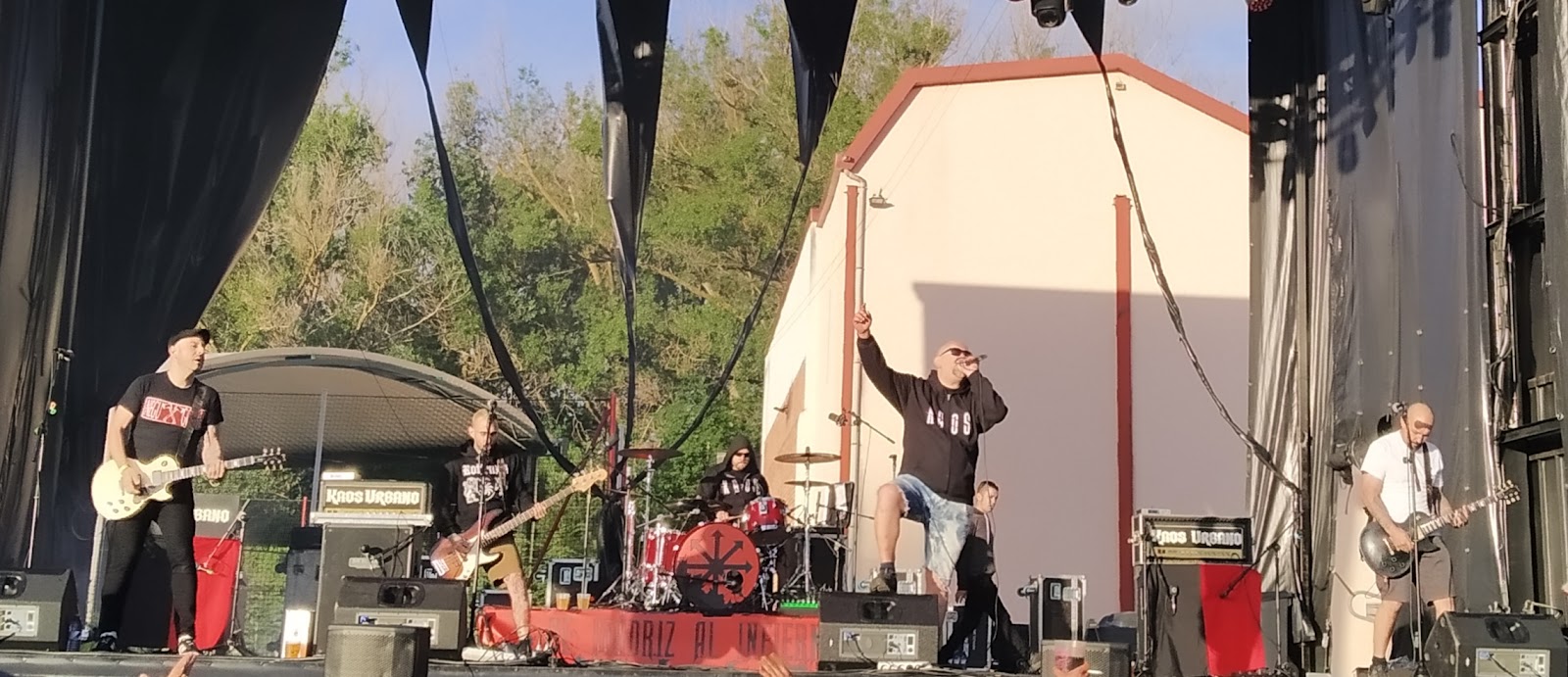 Galleta Rock - Kaos Urbano