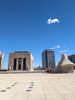 courtyard at the Liberty Memorial in Kansas City