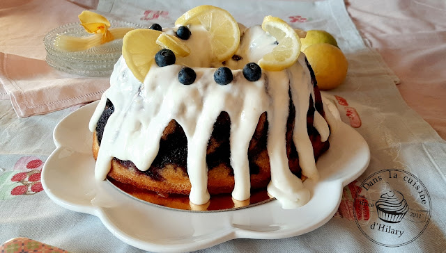 Bundt cake citron myrtilles et son glaçage au cream cheese - Dans la cuisine d'Hilary