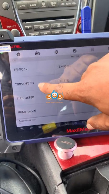 Unlock and Program Lexus ES350 Key with Autel IM608 10