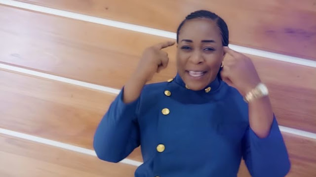 VIDEO | Komando Wa Yesu Ft. Madam Martha - Yamebadilika Imekula Kwenu | Mp4 Download