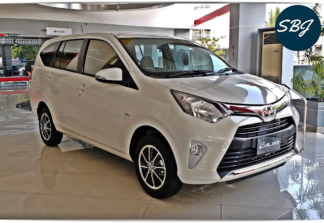 mobil-keluarga-2021-toyota-calya-putih toyota calya putih