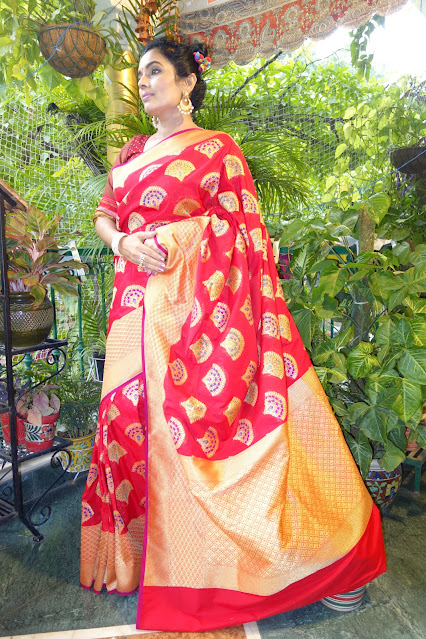 Red Banarasi ektara silk saree. Soft drape with 5 meena