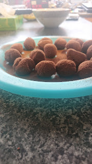 Salted caramel truffles recipe.