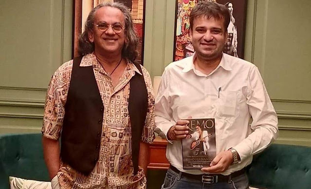 Murtaza Ali Khan with singer/musician Remo Fernandes