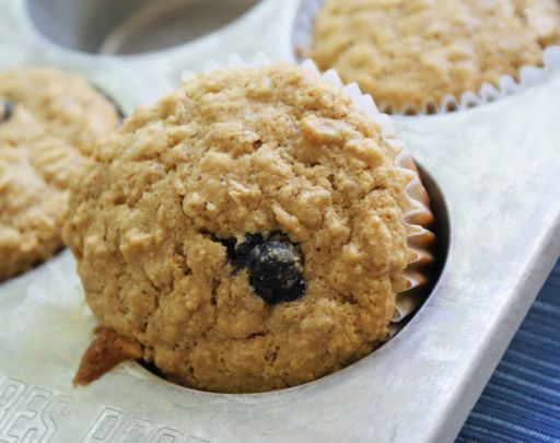 Gluten-free Oatmeal and Quinoa Blueberry Muffins