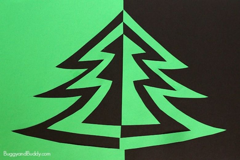 Symmetry Christmas tree - Christmas art projects