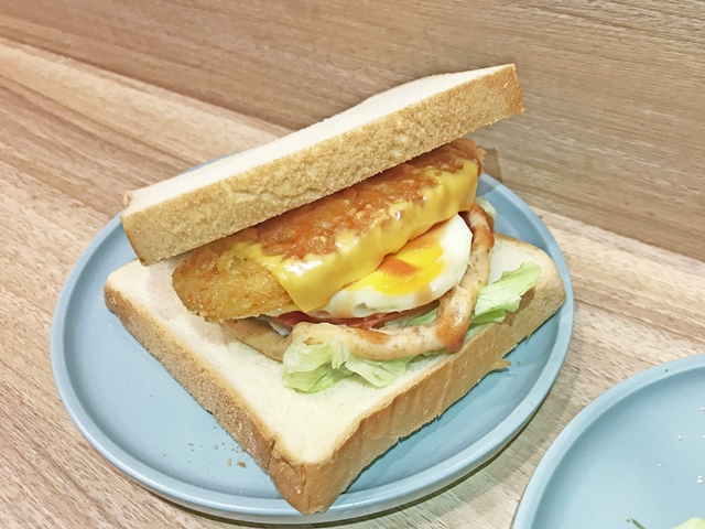 蔬醒 Vege Burger~台北松山區素食、捷運台北小巨蛋站早午餐