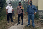 Antsipasi DBD Bhabinkamtibmas Bersama Unsur Pemerintahan kecamatan Tanah Jawa Lakukan Fogging