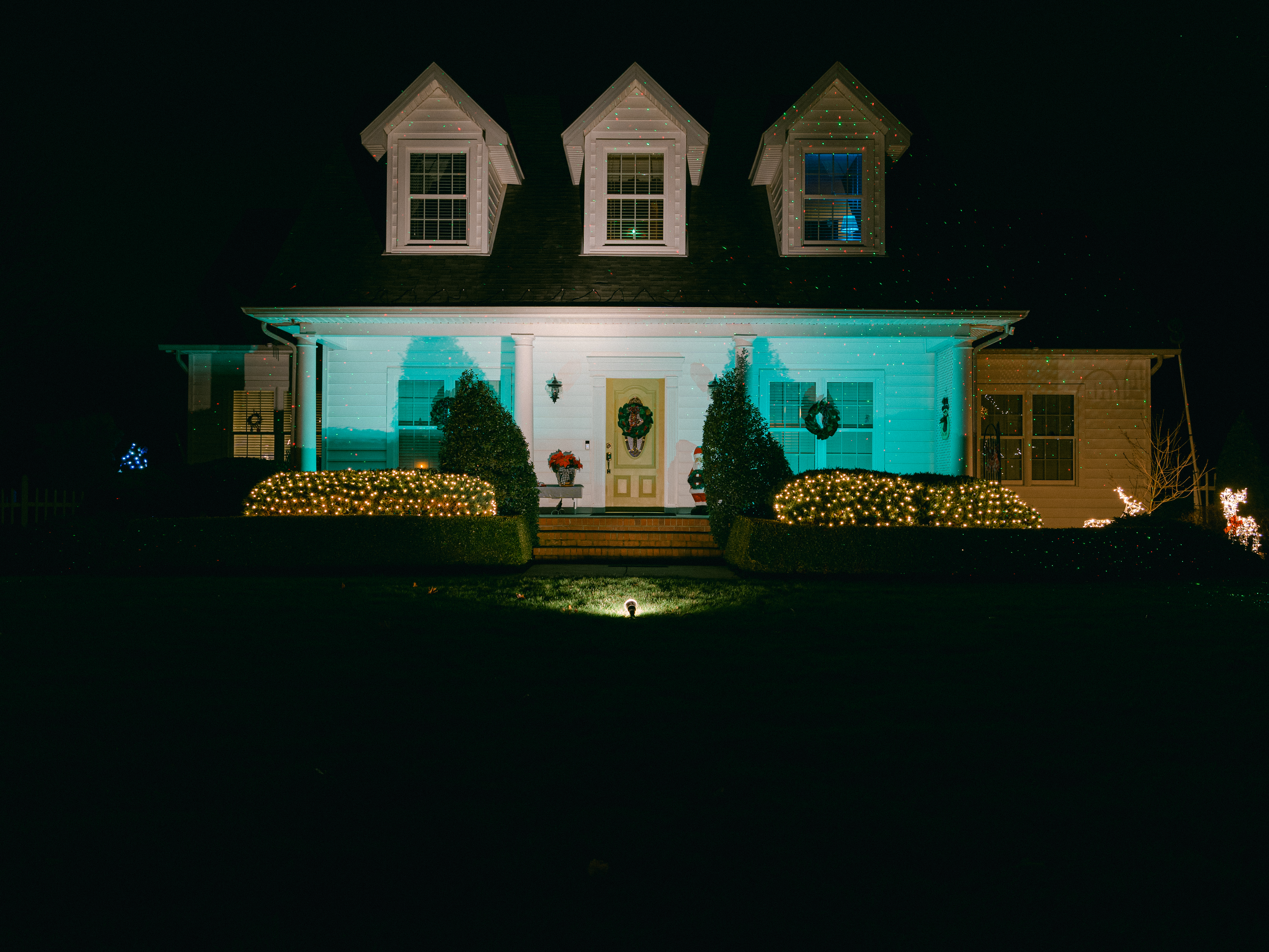 White House with Christmas Lights