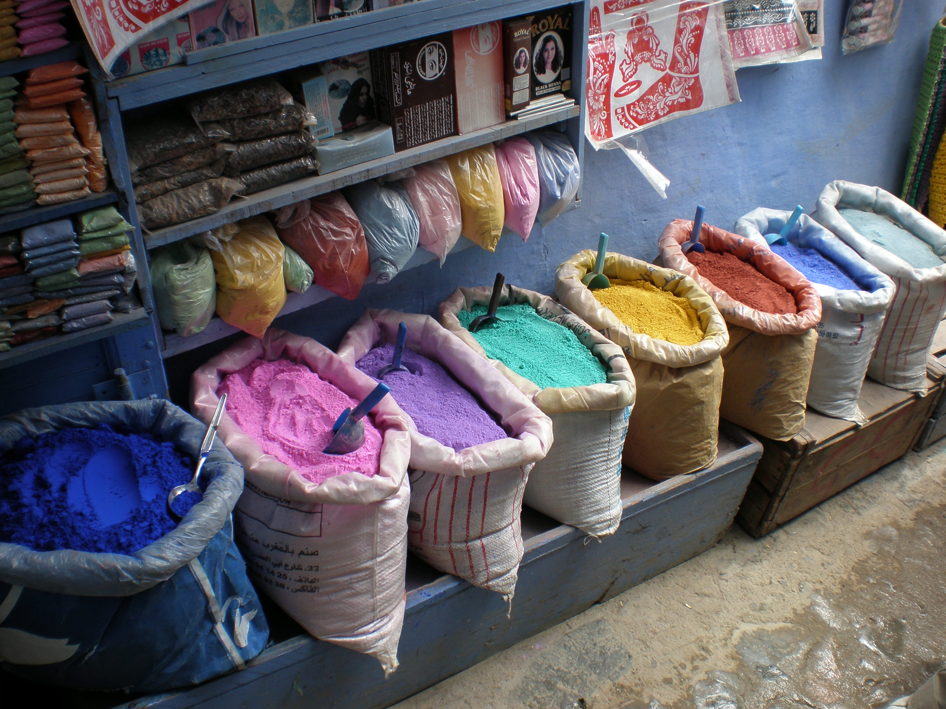 Bazar en el Zoco de Chaouen (Marruecos) (@mibaulviajero)