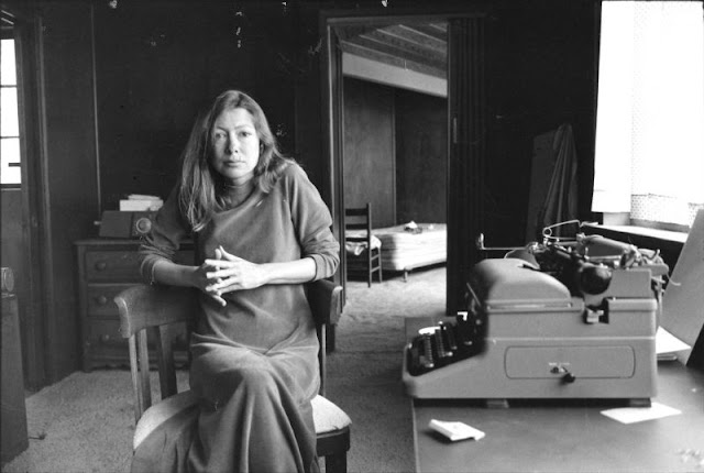 Portrait Photos of American Writer Joan Didion in the 1960s and ’70s ...