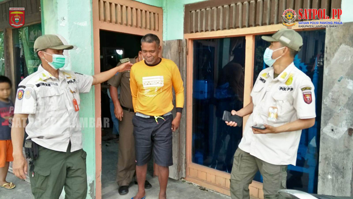 Penertiban Orang Dalam Gangguan Jiwa (ODGJ) di Kecamatan Balik Bukit Kabupaten Lampung Barat