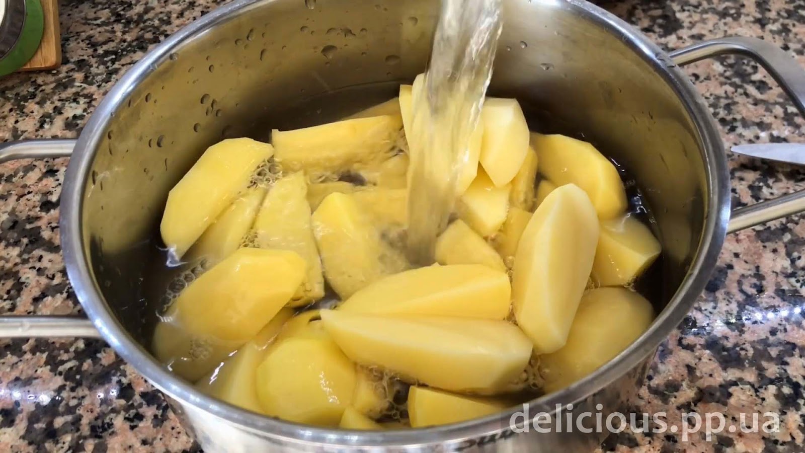 Фото приготовления рецепта: «Запеченный картофель» - шаг №2
