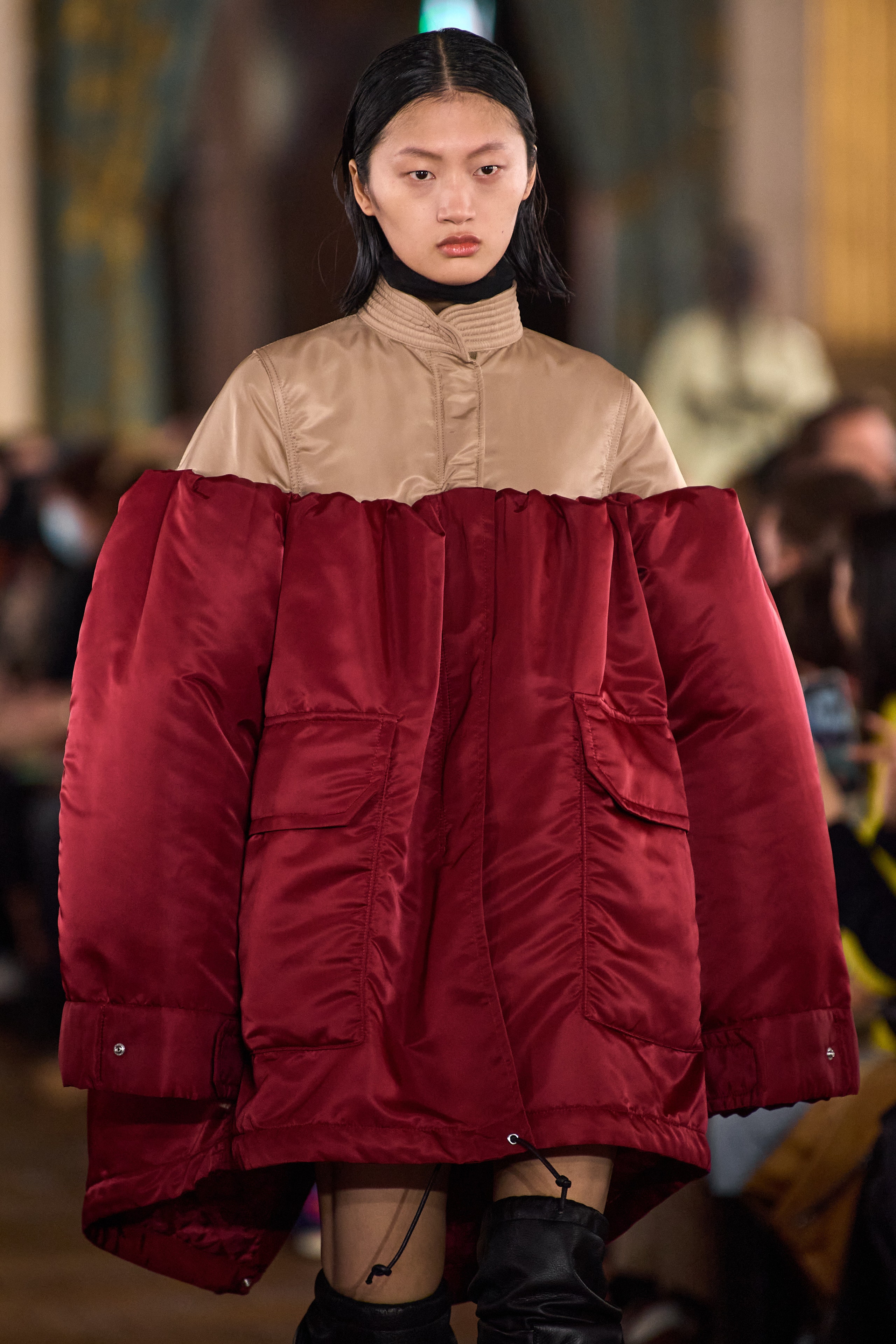 Image may contain sacai Clothing Apparel Human Person Fashion Runway dresses and Suit