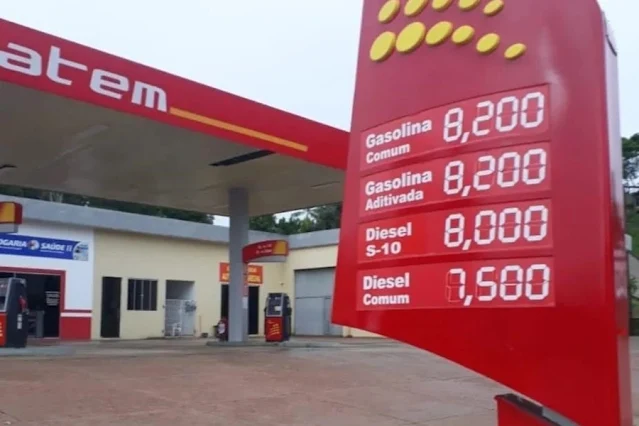 Moradores de cidade do Acre pagam R$ 8,20 pelo litro da gasolina