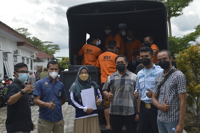 Pelajari Matematika dan  IPA, Warga Binaan Rutan Kebumen Belajar Bersama di SKB 