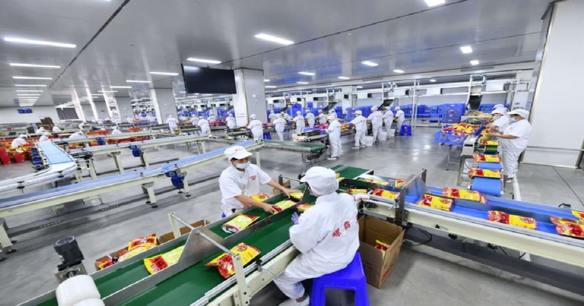 PRODUKSI SNACK MAKANAN