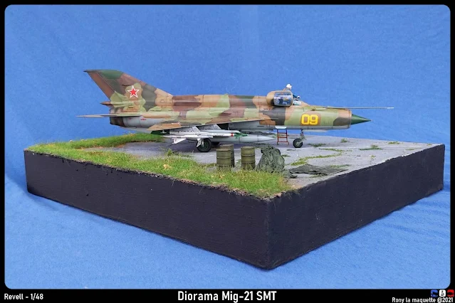 Diorama Mig-21 SMT.