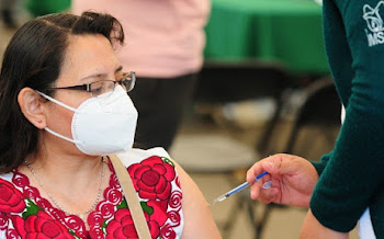 Maestros recibirán refuerzo de vacuna COVID a partir del 8 de enero