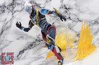 S.H. Figuarts Ultraman Geed Galaxy Rising 34