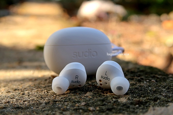 Wireless Earphone terbaru  Sudio T2 harga Diskaun