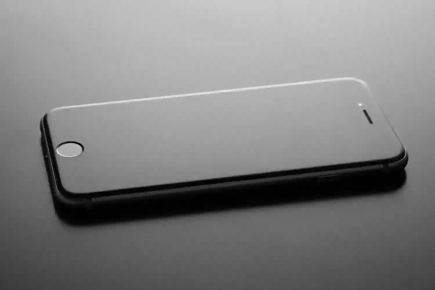 Ten Years After went Missing, A Woman Finds Her iPhone