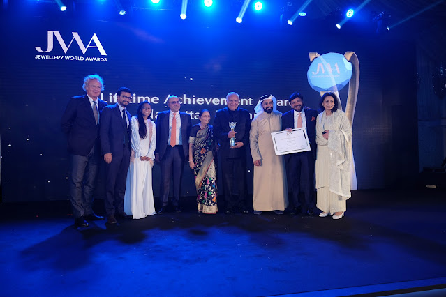 Navrattan Kothari got Lifetime Achievement Award at Jewellery World Awards