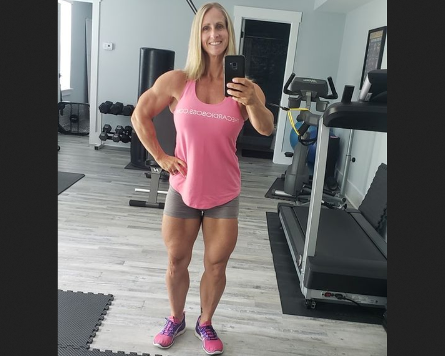 The Southern Muscle Belle! Pro Female Bodybuilder Sherri Gray says she loves bodybuilding because it pushes her to be her best