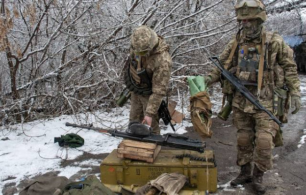 [VIDEO 🔴] Guerre en Ukraine : L'arme Swift dégainée… Les Russes disent encercler deux grandes villes du Sud…