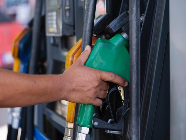 Precios de todos los combustibles continúan sin variaciones
