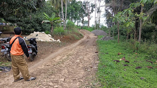 Pembangunan Cor Jalan Dusun Purnajaya RT 03 RW 07 Desa Mekarsari