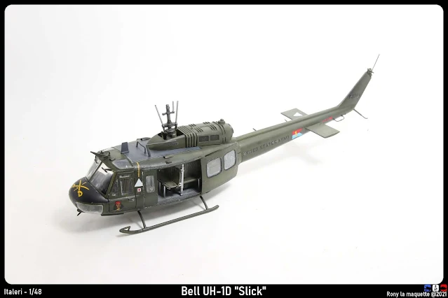 Bell UH-1D d'Italeri au1/48.