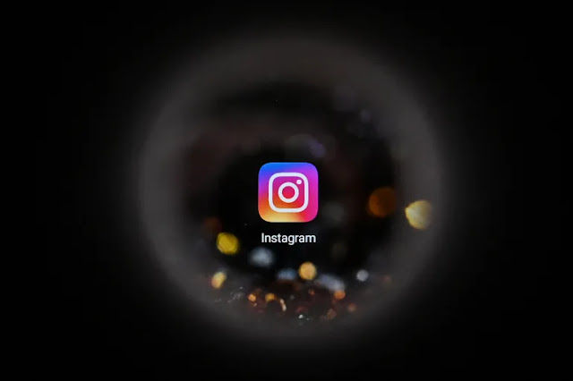 Russia has launched a criminal case against Instagram owner Meta, as Moscow fired back at the tech giant for allowing posts calling for violence against Russian forces [File: Kirill Kudryavtsev/ AFP]