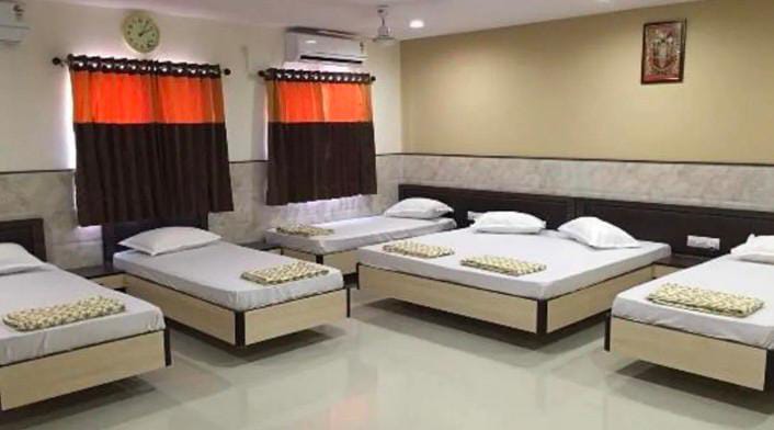 Vasavi Guest House